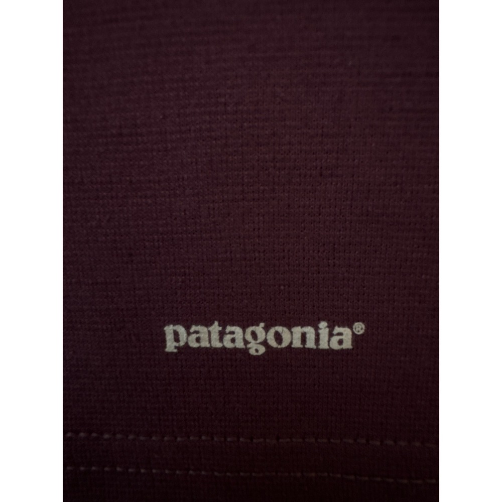 Patagonia 1/4 Zip Pullover Women XL Purple Capilene Base Layer Active Top - Picture 9 of 10